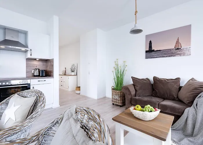 Steuerbord Auf Der Ostsee